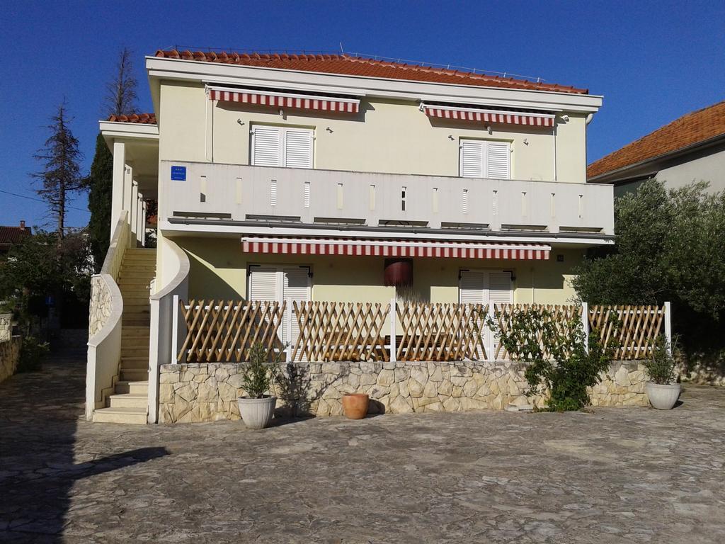 Apartments Casa Nostra 비오그라드나모루 외부 사진